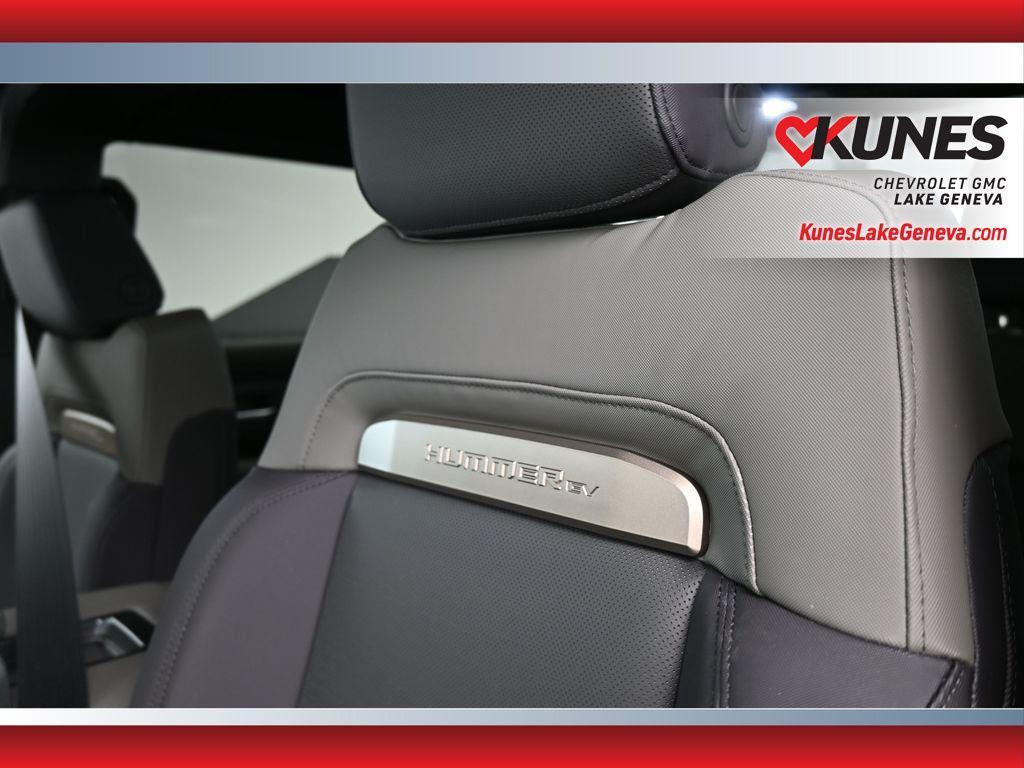 new 2025 GMC HUMMER EV Pickup car, priced at $100,635