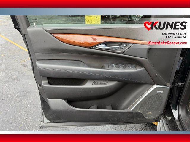 used 2015 Cadillac Escalade car, priced at $26,500