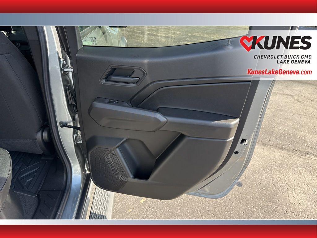 new 2025 Chevrolet Colorado car, priced at $45,899