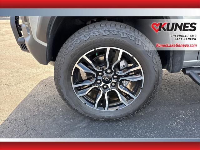 new 2025 Chevrolet Colorado car, priced at $50,160