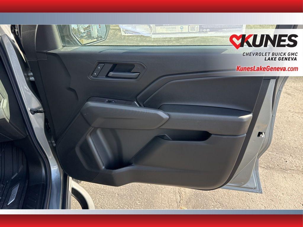 new 2025 Chevrolet Colorado car, priced at $45,899