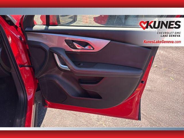 used 2024 Chevrolet Blazer car, priced at $27,535