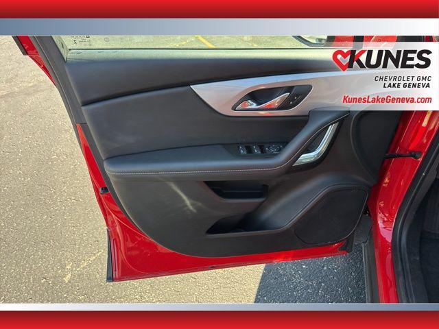used 2024 Chevrolet Blazer car, priced at $27,535