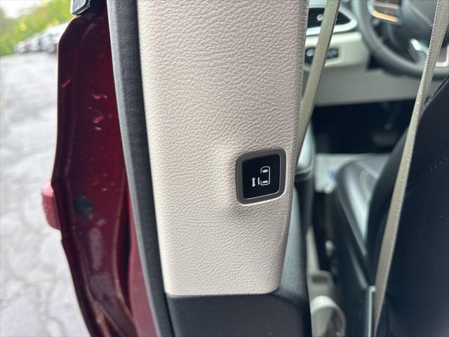 used 2023 Chrysler Pacifica car, priced at $22,890