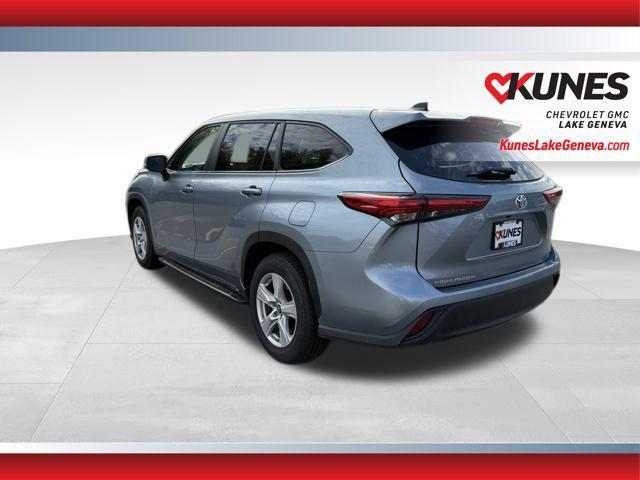 used 2023 Toyota Highlander car, priced at $29,713