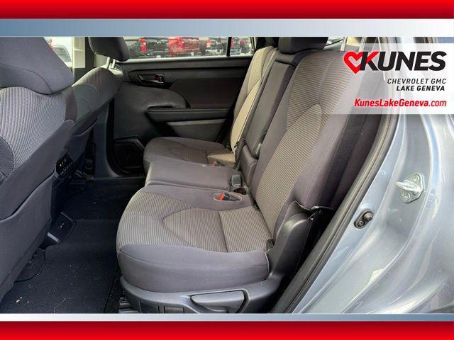 used 2023 Toyota Highlander car, priced at $29,713