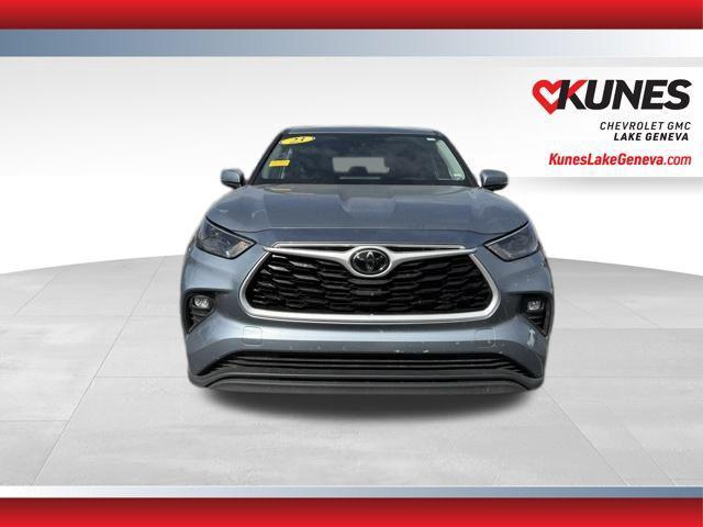 used 2023 Toyota Highlander car, priced at $29,713