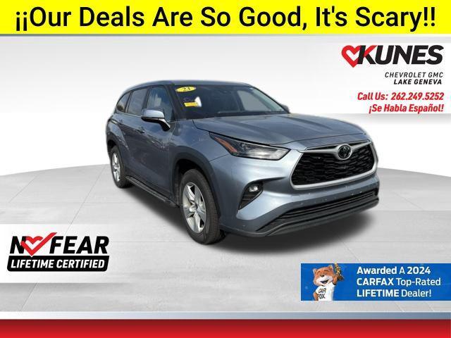 used 2023 Toyota Highlander car, priced at $29,713