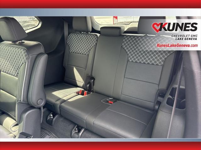 new 2025 GMC Acadia car, priced at $66,200