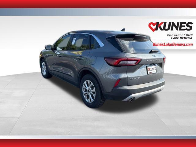 used 2023 Ford Escape car, priced at $19,395