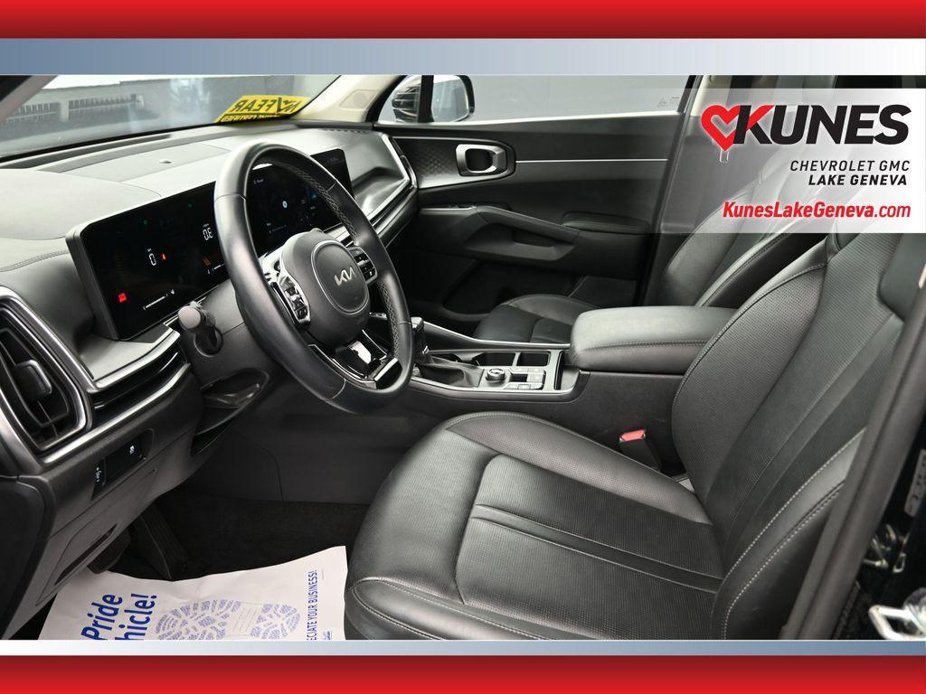used 2024 Kia Sorento car, priced at $28,595