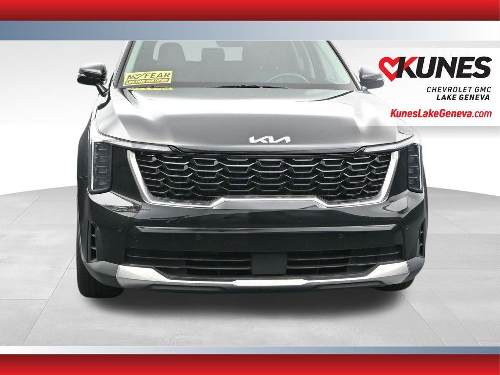 used 2024 Kia Sorento car, priced at $28,595
