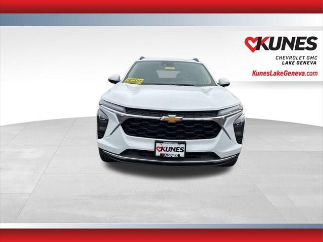 new 2025 Chevrolet Trax car, priced at $25,580