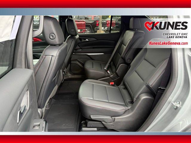 new 2025 Chevrolet Traverse car, priced at $47,800