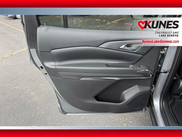 new 2025 Chevrolet Traverse car, priced at $47,800