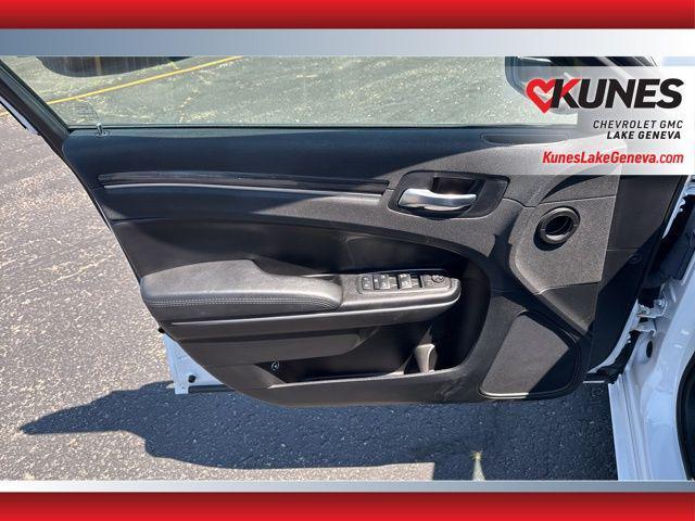 used 2021 Chrysler 300 car, priced at $24,362
