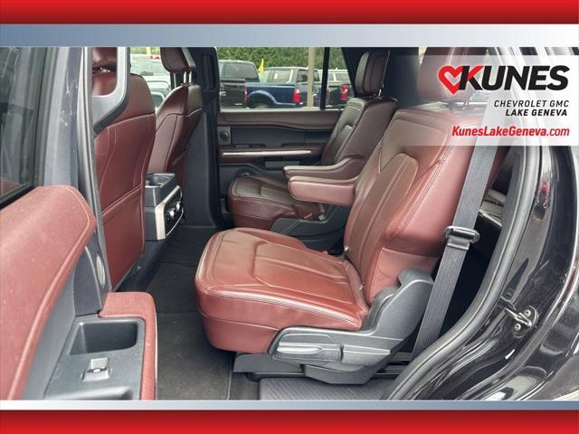 used 2024 Ford Expedition car, priced at $54,074