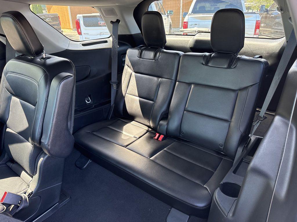 used 2024 Ford Explorer car, priced at $35,456