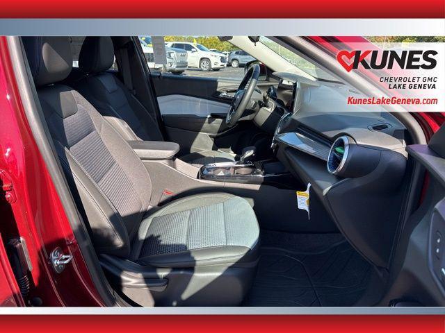 new 2025 Chevrolet Trax car, priced at $23,200