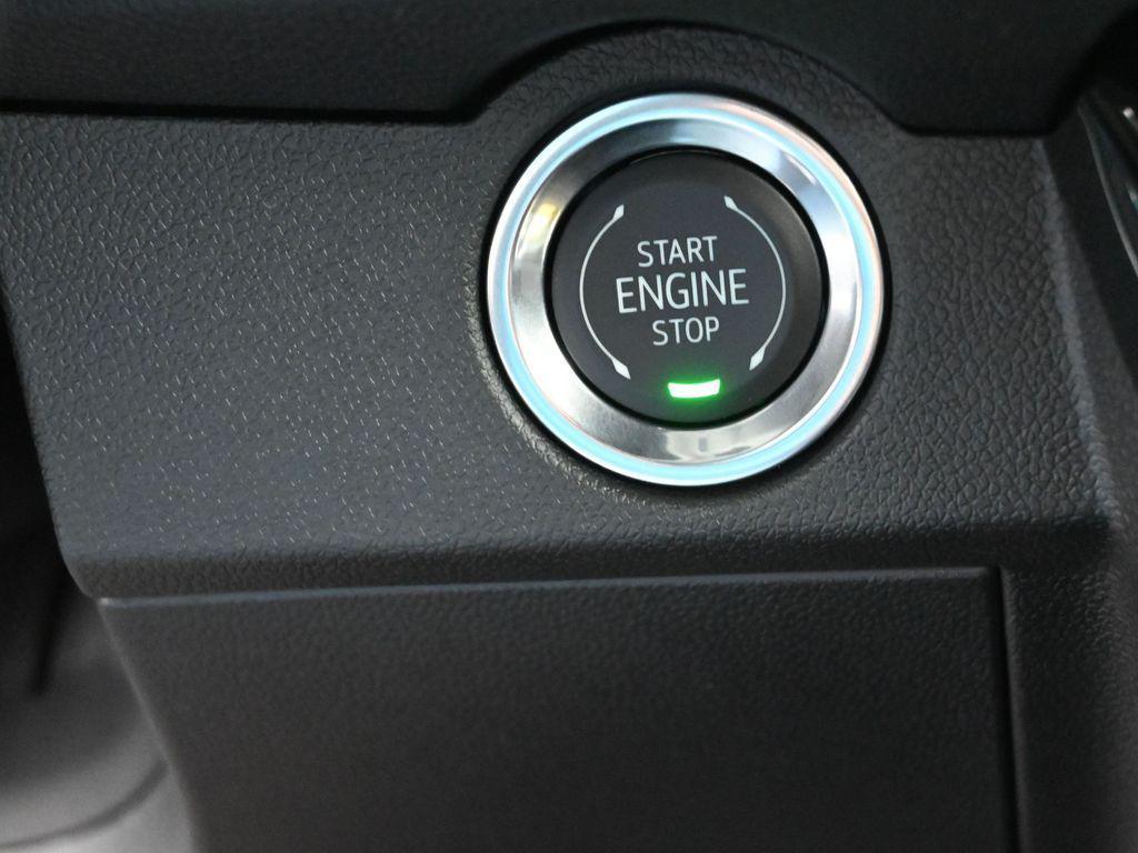 new 2026 Chevrolet Traverse car, priced at $43,120
