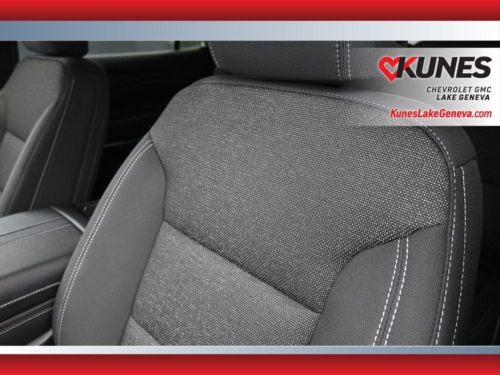 new 2026 Chevrolet Traverse car, priced at $45,000