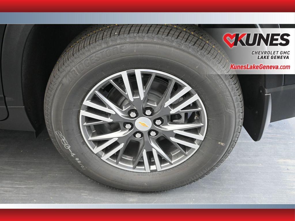 new 2026 Chevrolet Traverse car, priced at $45,000