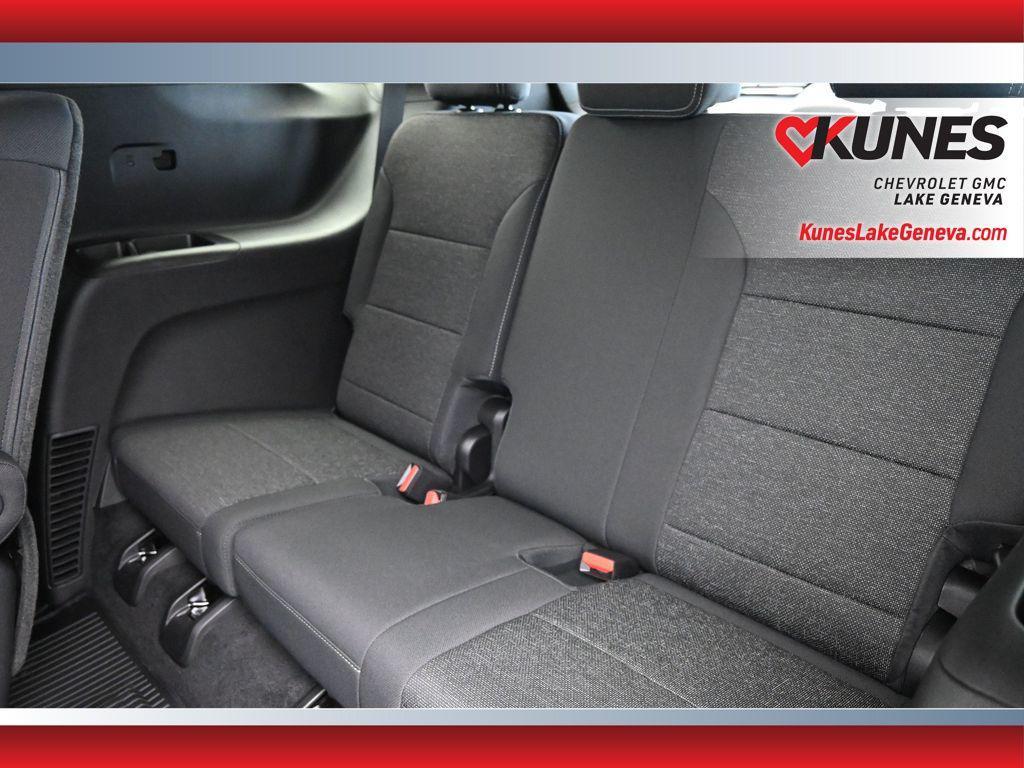 new 2026 Chevrolet Traverse car, priced at $45,000