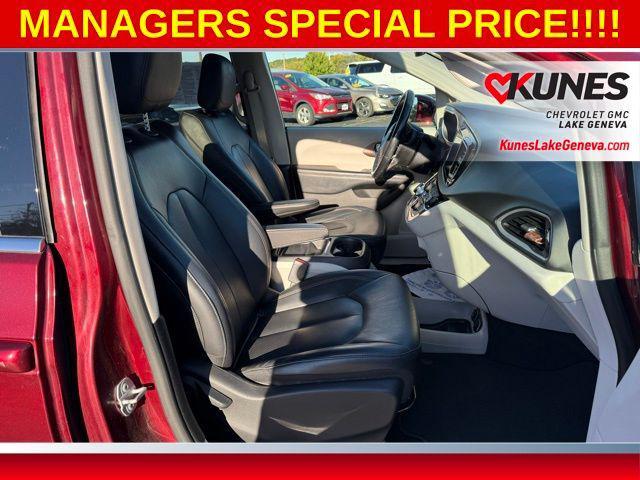 used 2019 Chrysler Pacifica car, priced at $12,495