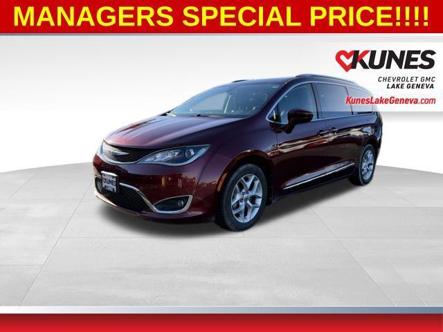 used 2019 Chrysler Pacifica car, priced at $12,495