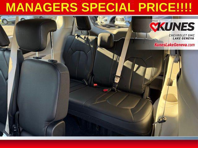 used 2019 Chrysler Pacifica car, priced at $12,495