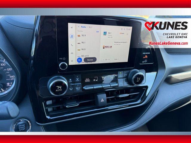 used 2023 Toyota Highlander car, priced at $30,030