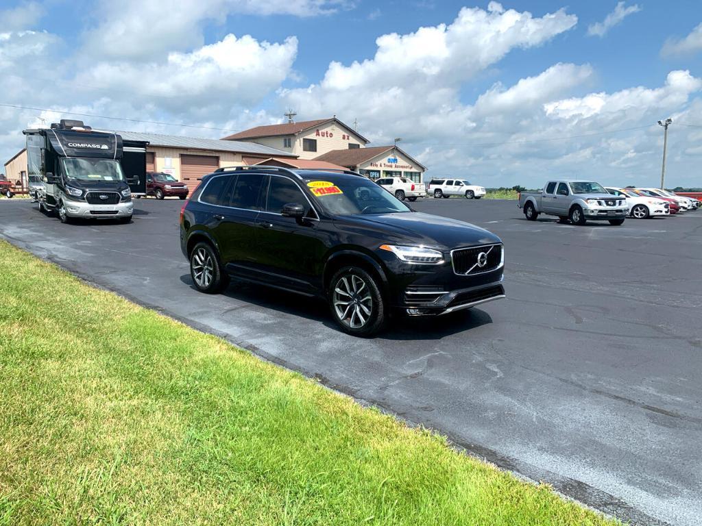 used 2018 Volvo XC90 car, priced at $17,990