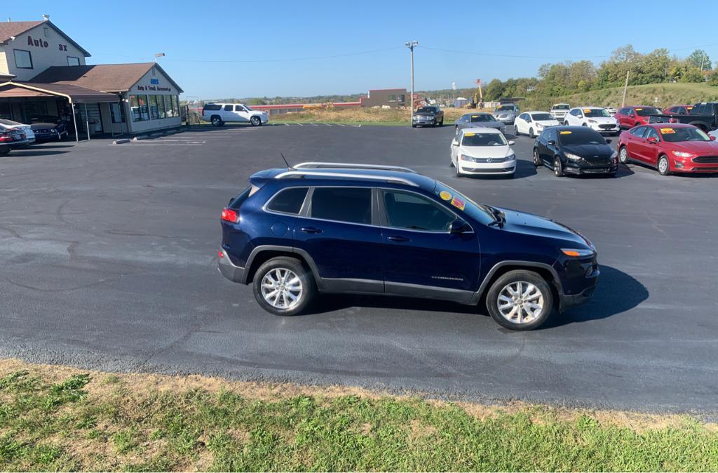 used 2014 Jeep Cherokee car, priced at $9,990