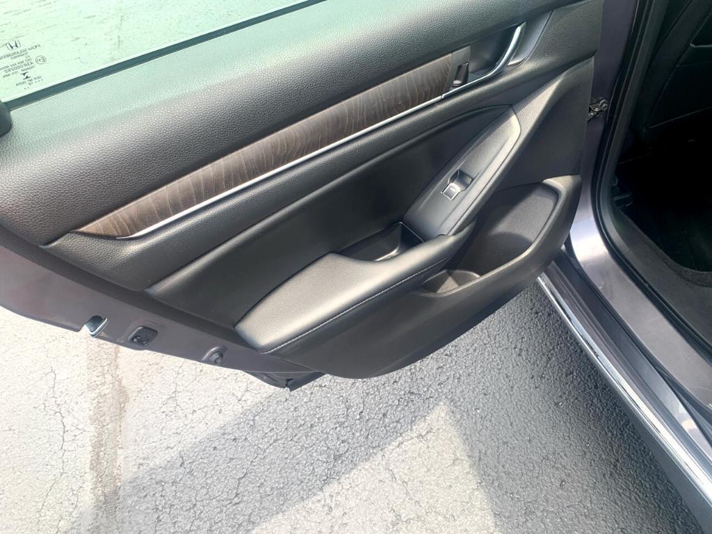 used 2018 Honda Accord Hybrid car, priced at $18,990