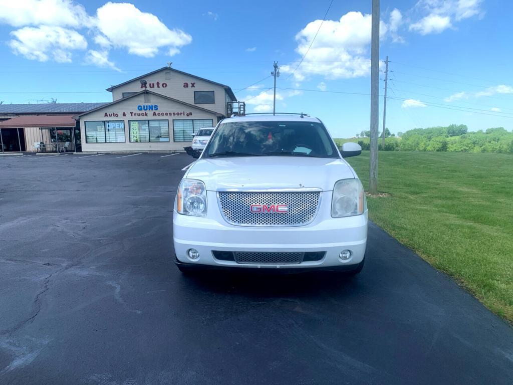 used 2009 GMC Yukon car, priced at $5,990