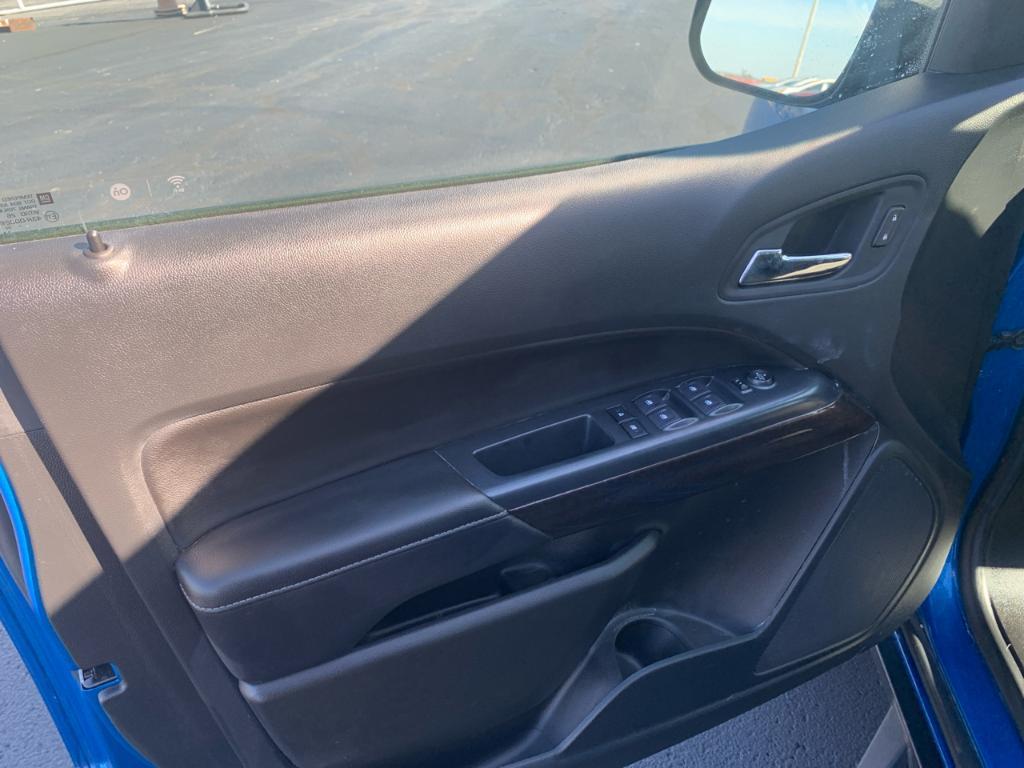 used 2022 GMC Canyon car, priced at $34,990