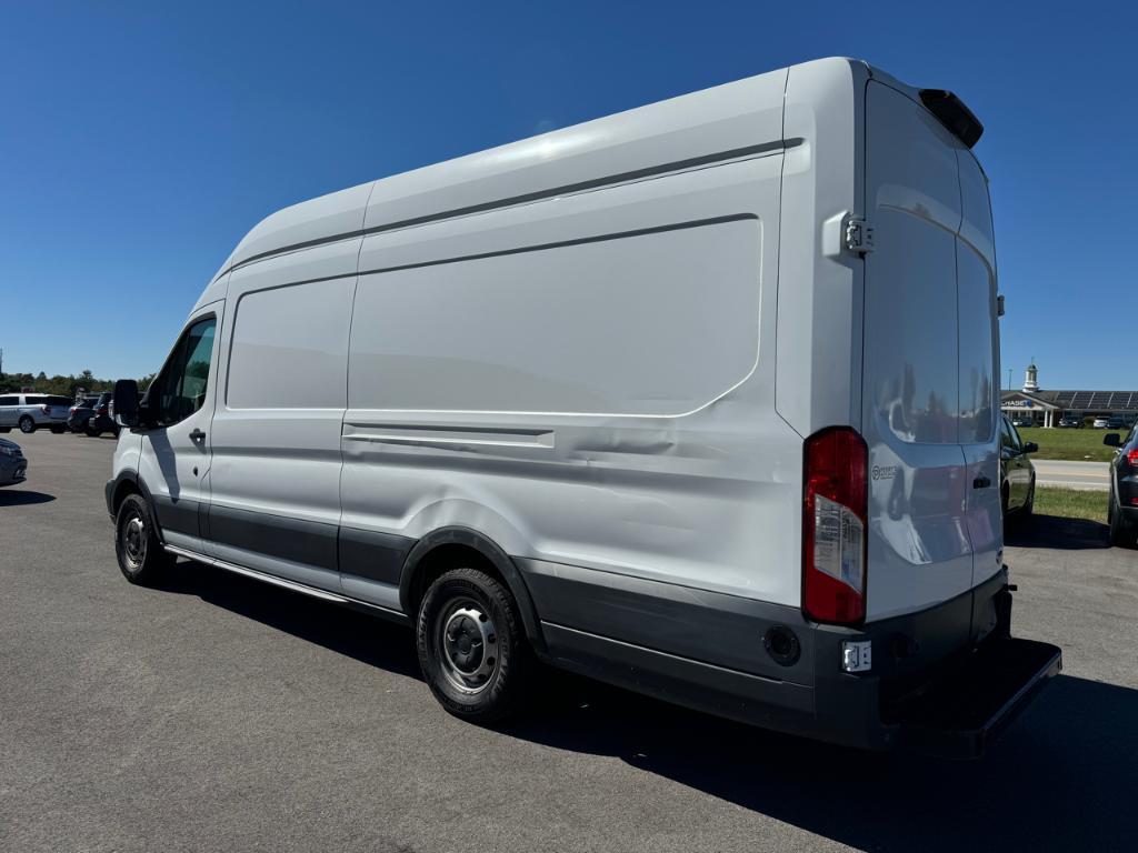 used 2018 Ford Transit-250 car