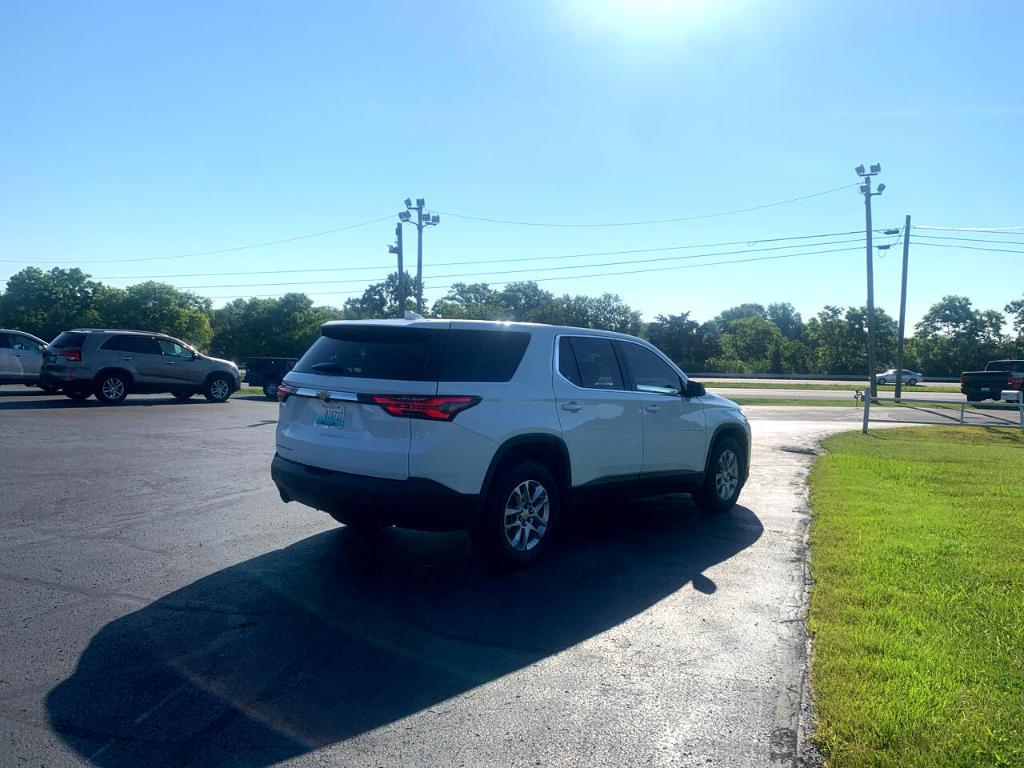 used 2023 Chevrolet Traverse car, priced at $25,990