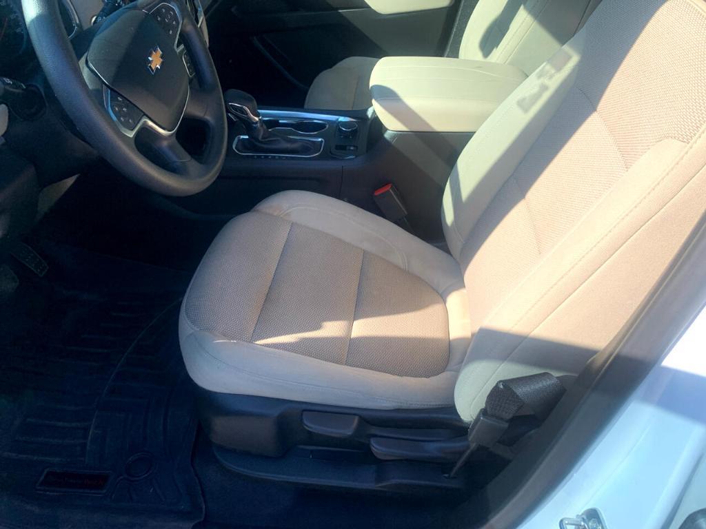 used 2023 Chevrolet Traverse car, priced at $25,990