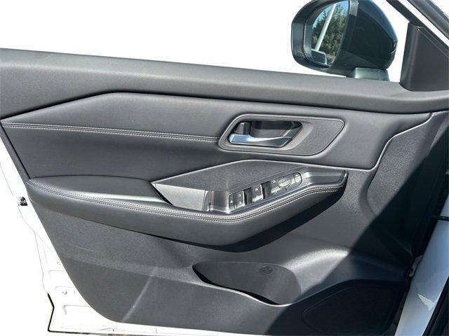 used 2024 Nissan Rogue car, priced at $32,900