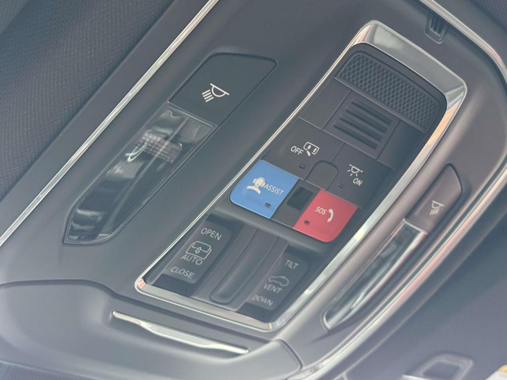 new 2025 Jeep Grand Cherokee L car, priced at $37,953