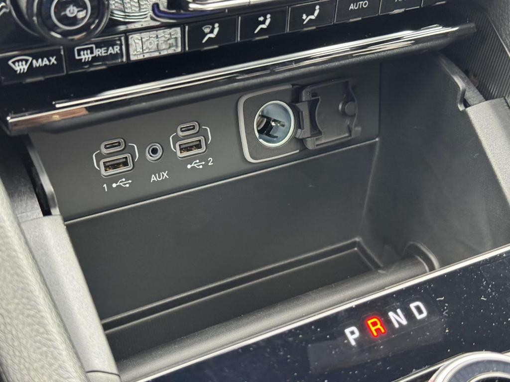 new 2025 Jeep Grand Cherokee L car, priced at $37,953