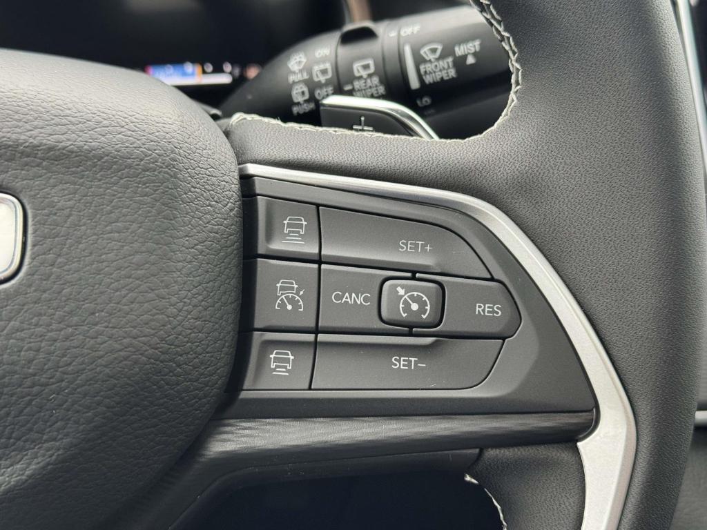 new 2025 Jeep Grand Cherokee L car, priced at $37,953