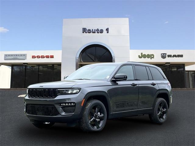 new 2025 Jeep Grand Cherokee car, priced at $49,889