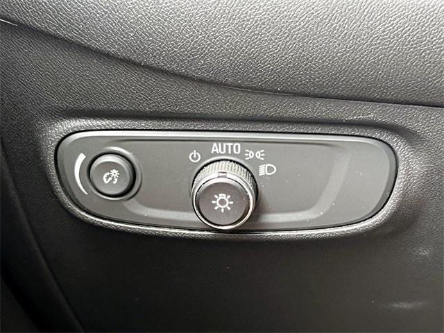 used 2023 Chevrolet Equinox car, priced at $21,151