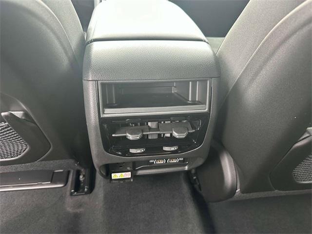 new 2025 Jeep Grand Cherokee car, priced at $37,019