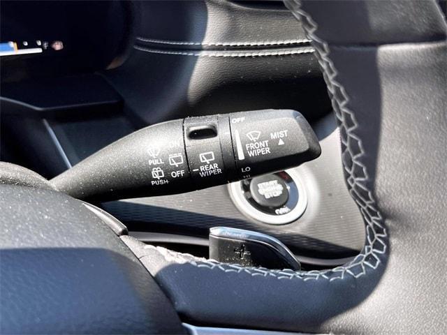 used 2023 Jeep Grand Cherokee car, priced at $29,604