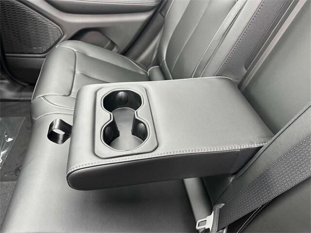 new 2025 Jeep Grand Cherokee car, priced at $50,053