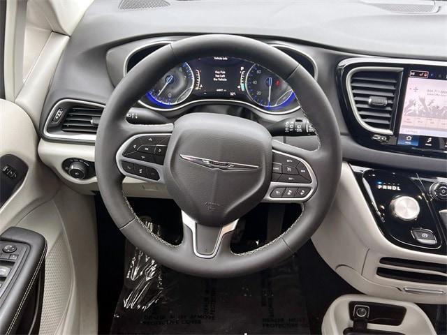used 2024 Chrysler Pacifica car, priced at $27,339