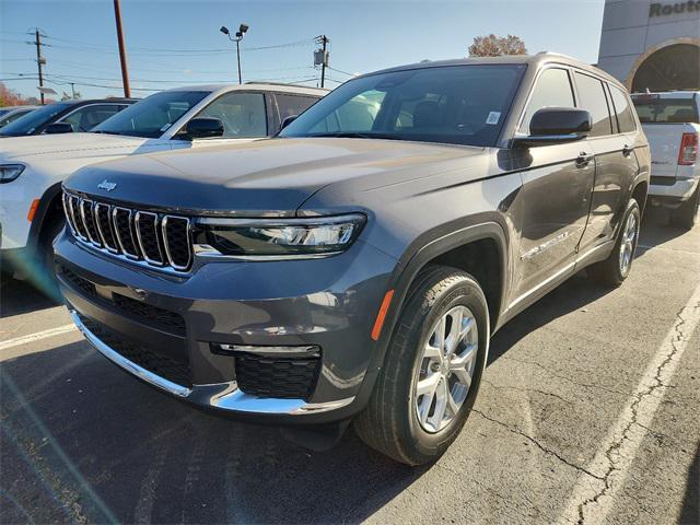 new 2024 Jeep Grand Cherokee L car, priced at $50,321